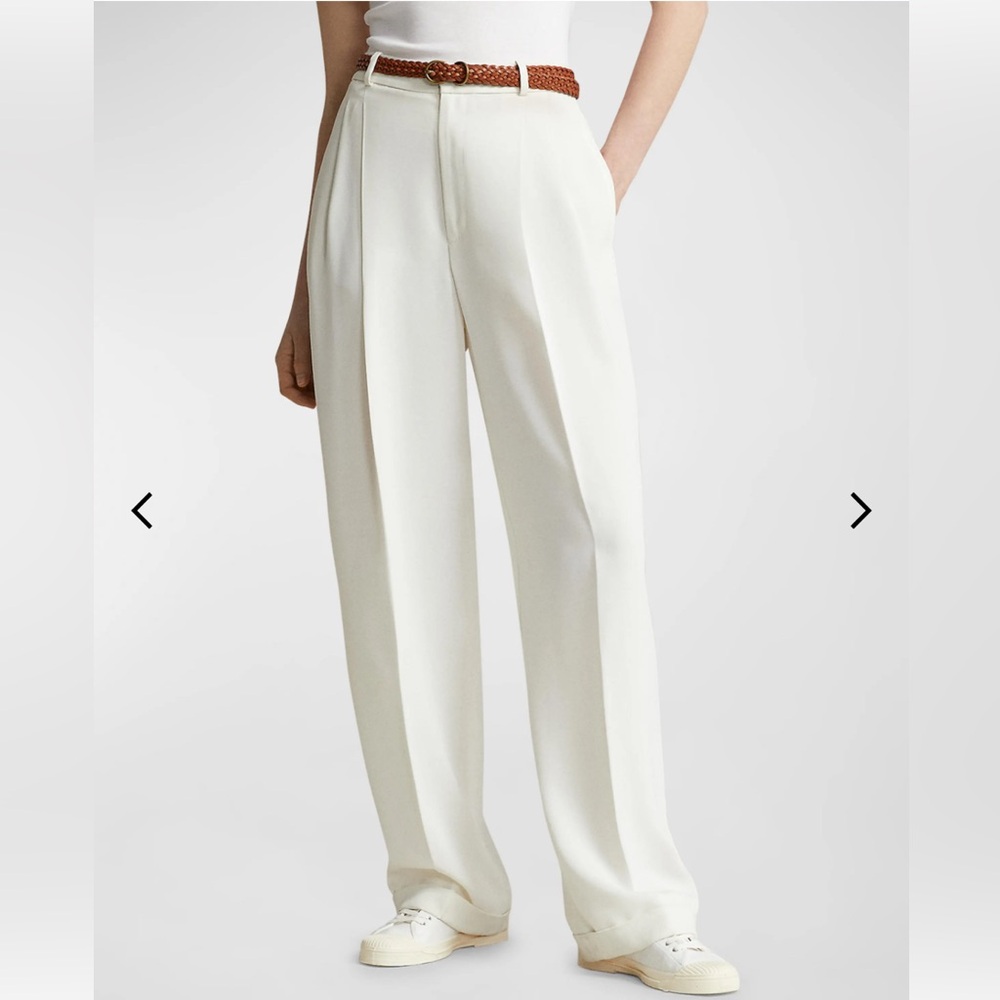 NWOT- Women’s 12 Polo Ralph Lauren
Straight-Leg Pleated Pants- cream/off white